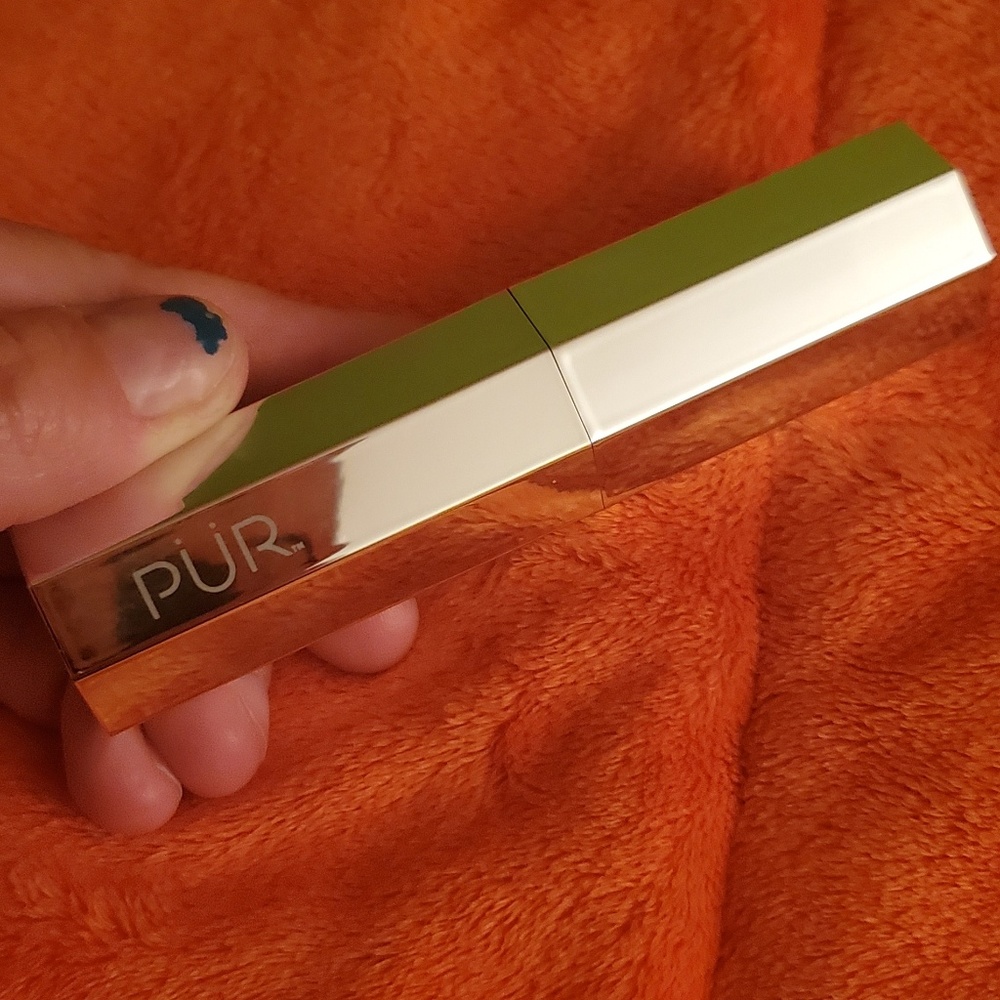 PUR 4 in 1 foundation stick. Shade medium